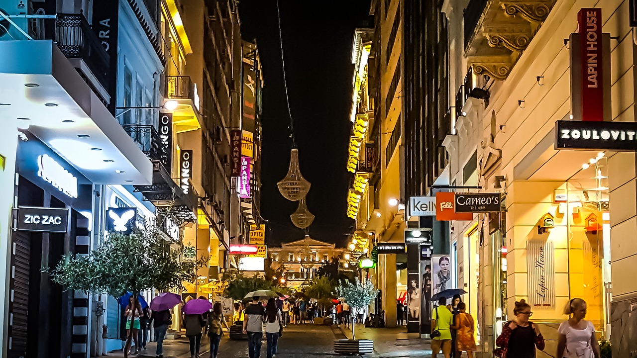 上海商场优惠折扣信息，繁华都市的购物狂欢季