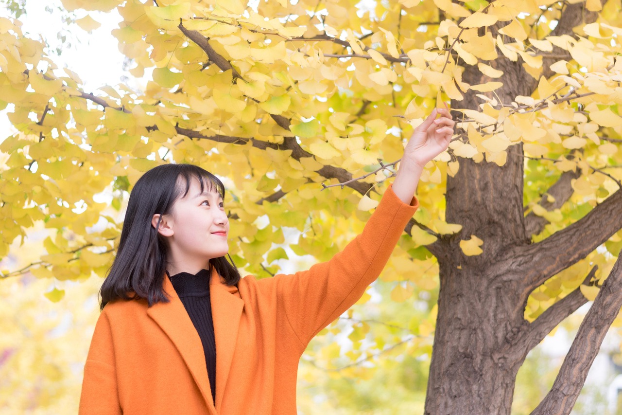 女人出轨视频曝光，伦理道德的挑战与公众舆论的反思