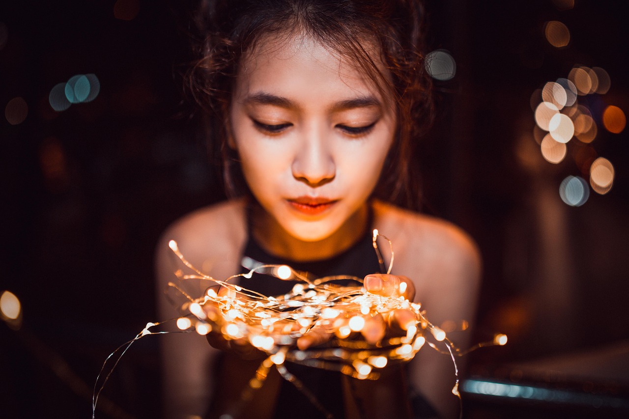 先性后爱电影，情感与欲望的交织探索