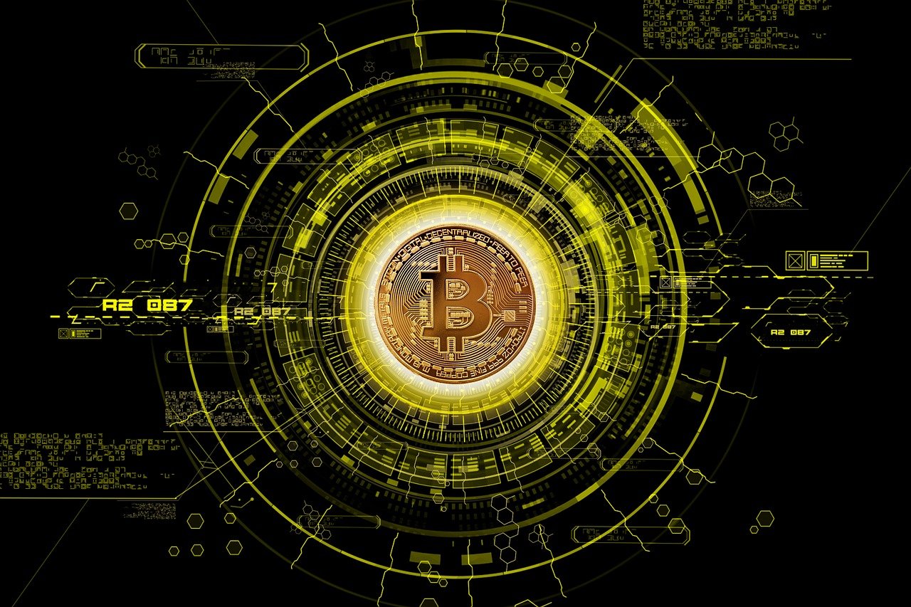 五月新篇章，一卦问天揭秘未来